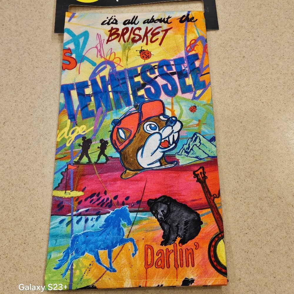 RARE NEW BUC-EES KELLY O'NEAL TENNESSEE BEAVER BRISKET KITCHEN TEA DISH TOWEL